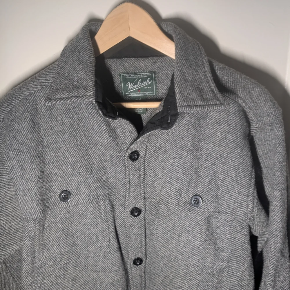 Woolrich Men's Gray Herringbone Shirt Jacket